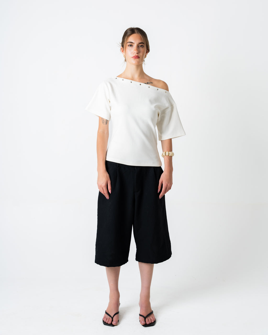 Off Shoulder t-shirt - White